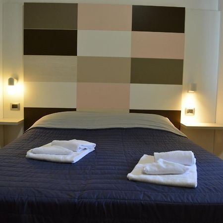 Master Hotel Castelvetro Piacentino Экстерьер фото