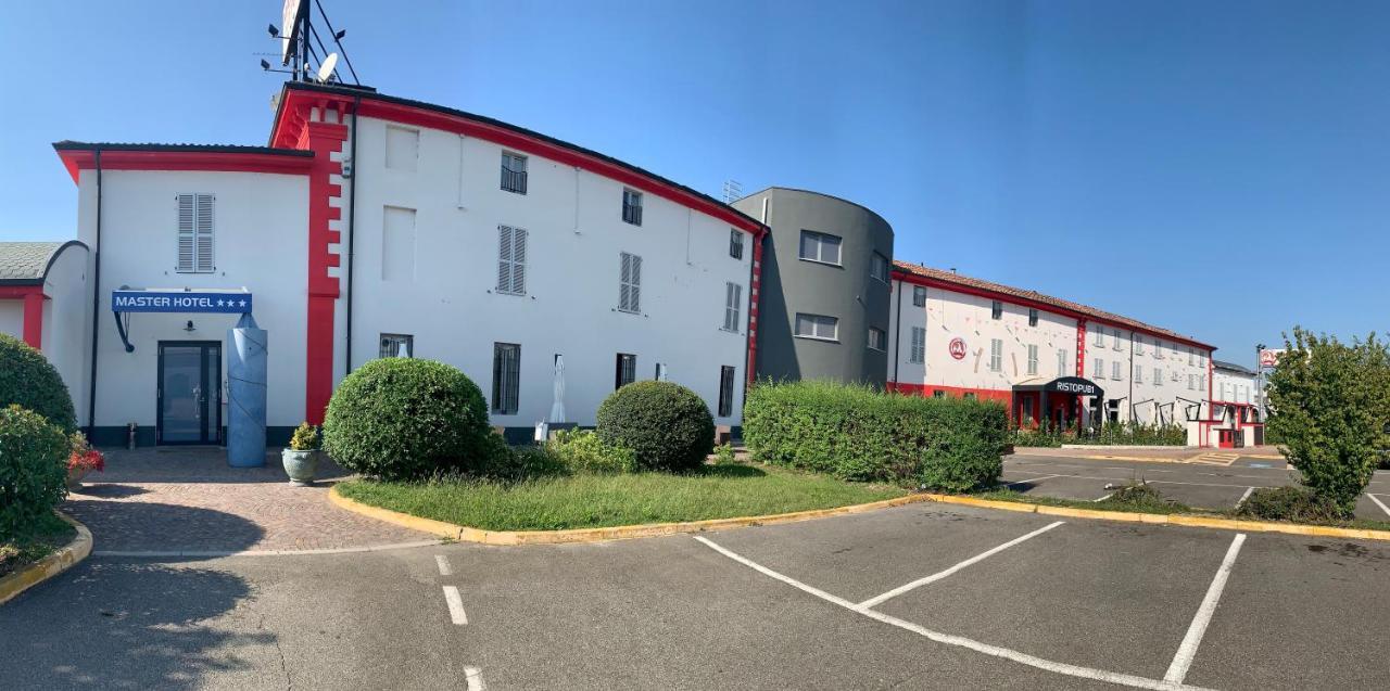Master Hotel Castelvetro Piacentino Экстерьер фото